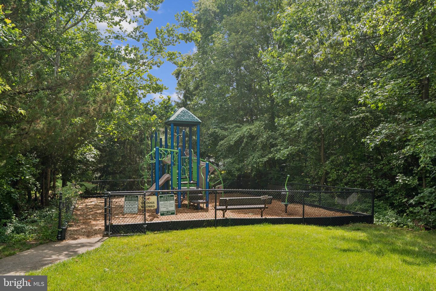 7747 MILFORD HAVEN DR #47D, LORTON, Virginia 22079, 3 Bedrooms Bedrooms, ,2 BathroomsBathrooms,Residential,For sale,7747 MILFORD HAVEN DR #47D,VAFX2247280 MLS # VAFX2247280
