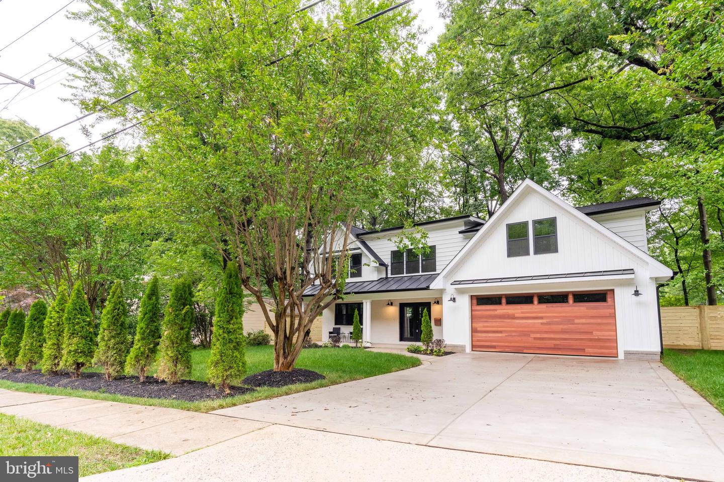 5303 ROLLING RD, SPRINGFIELD, Virginia 22151, 5 Bedrooms Bedrooms, ,5 BathroomsBathrooms,Residential,For sale,5303 ROLLING RD,VAFX2247292 MLS # VAFX2247292