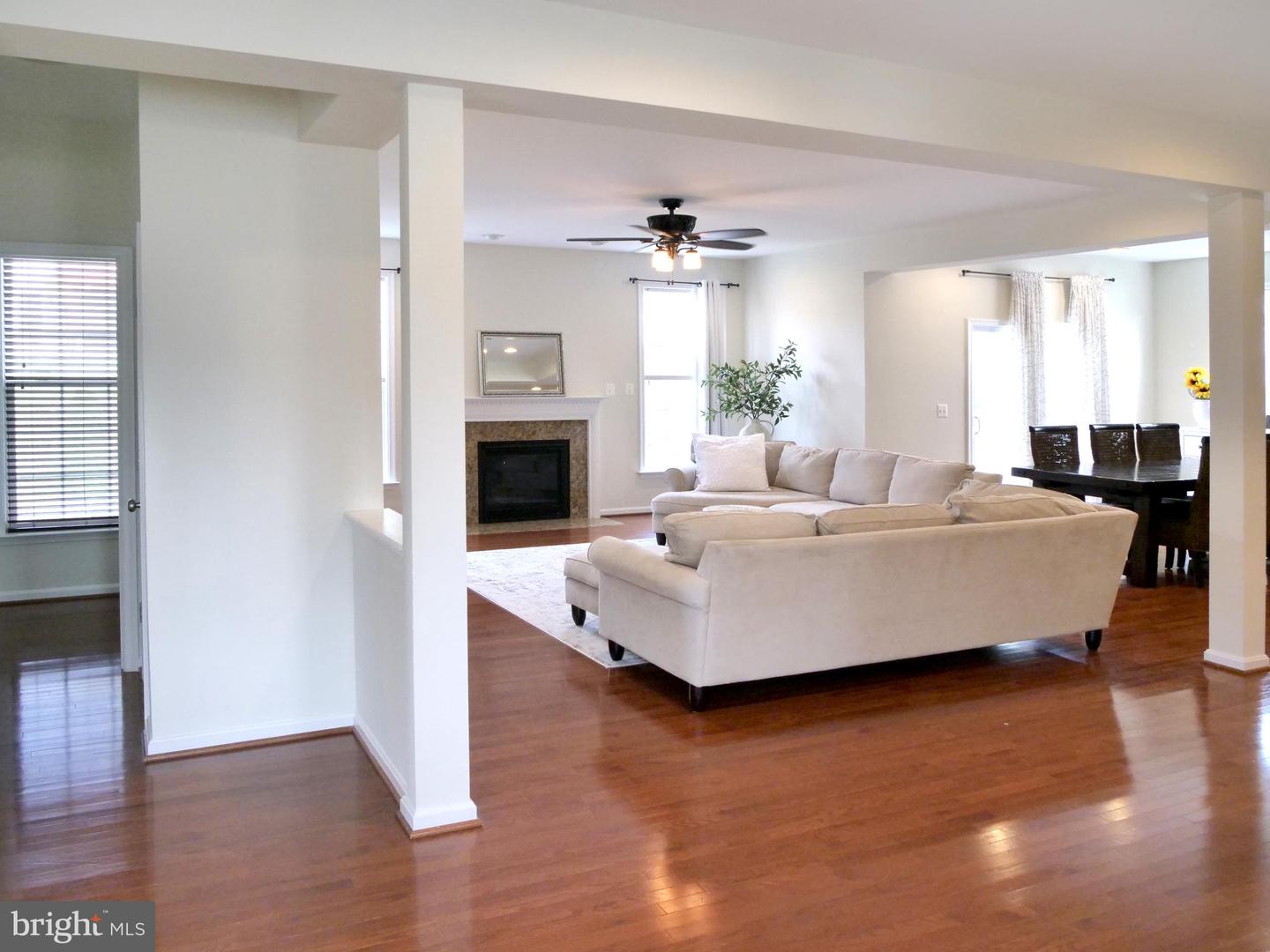 15152 SANTANDER DR, GAINESVILLE, Virginia 20155, 5 Bedrooms Bedrooms, ,4 BathroomsBathrooms,Residential,For sale,15152 SANTANDER DR,VAPW2096988 MLS # VAPW2096988