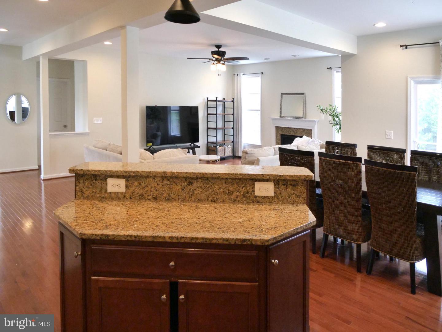 15152 SANTANDER DR, GAINESVILLE, Virginia 20155, 5 Bedrooms Bedrooms, ,4 BathroomsBathrooms,Residential,For sale,15152 SANTANDER DR,VAPW2096988 MLS # VAPW2096988