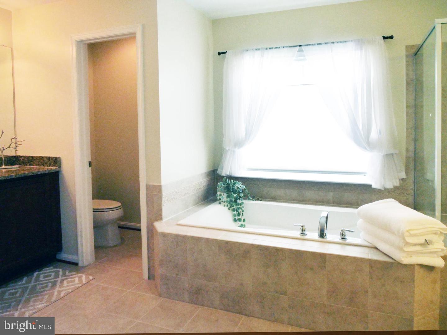 15152 SANTANDER DR, GAINESVILLE, Virginia 20155, 5 Bedrooms Bedrooms, ,4 BathroomsBathrooms,Residential,For sale,15152 SANTANDER DR,VAPW2096988 MLS # VAPW2096988