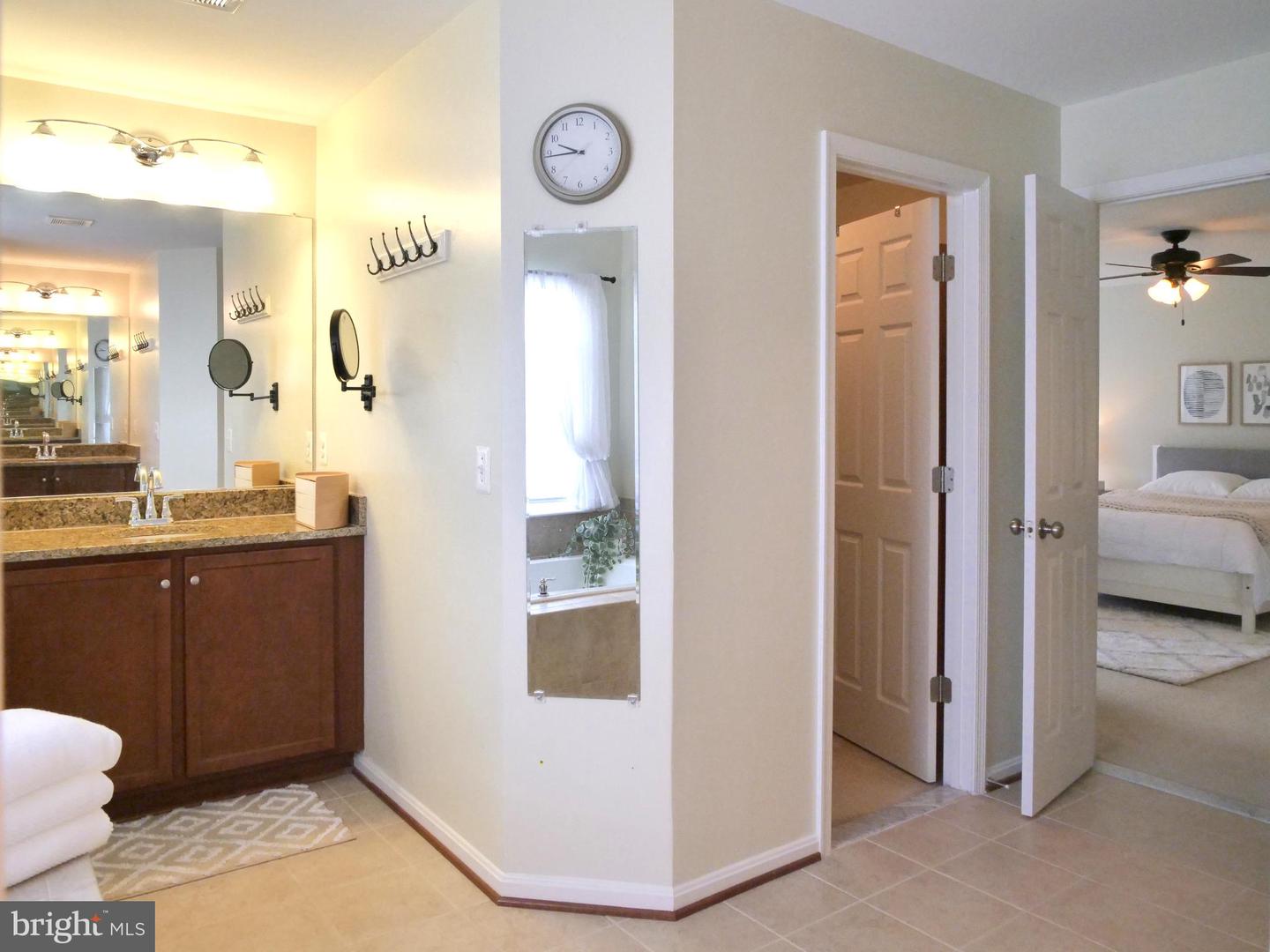 15152 SANTANDER DR, GAINESVILLE, Virginia 20155, 5 Bedrooms Bedrooms, ,4 BathroomsBathrooms,Residential,For sale,15152 SANTANDER DR,VAPW2096988 MLS # VAPW2096988