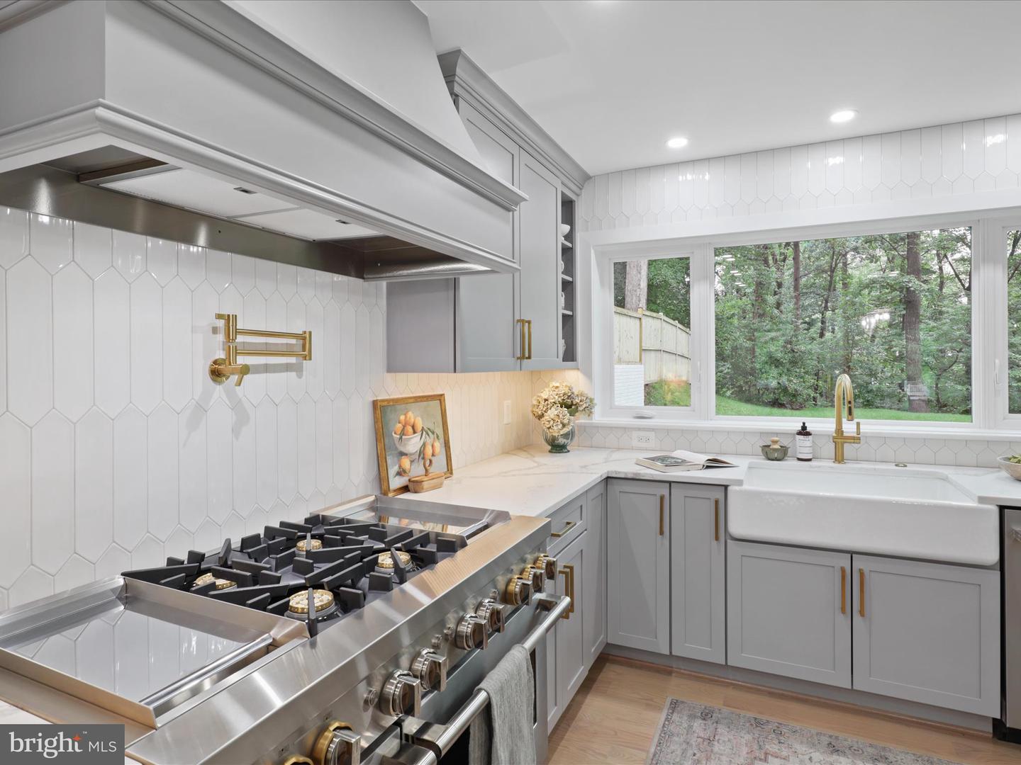 2520 N VERNON ST N, ARLINGTON, Virginia 22207, 5 Bedrooms Bedrooms, ,4 BathroomsBathrooms,Residential,For sale,2520 N VERNON ST N,VAAR2059182 MLS # VAAR2059182