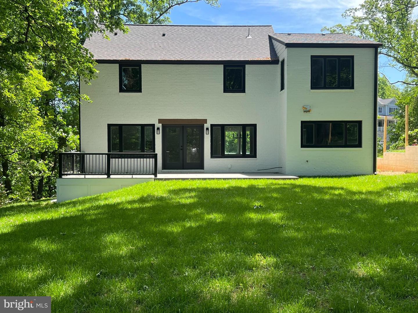2520 N VERNON ST N, ARLINGTON, Virginia 22207, 5 Bedrooms Bedrooms, ,4 BathroomsBathrooms,Residential,For sale,2520 N VERNON ST N,VAAR2059182 MLS # VAAR2059182