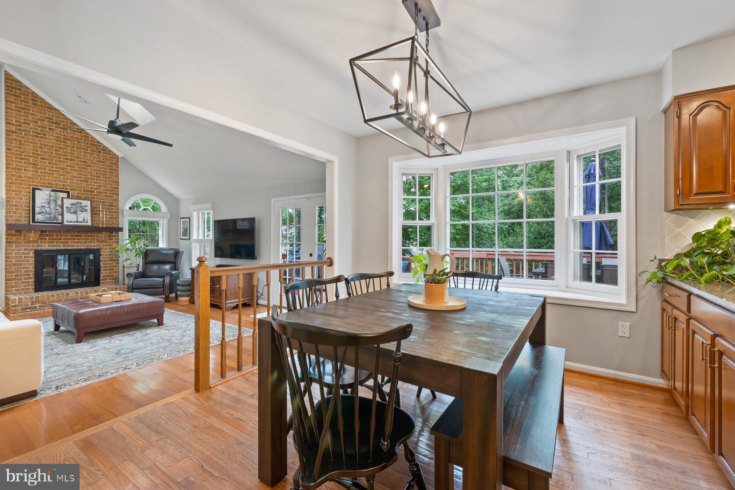 9123 LAKELAND VALLEY CT, SPRINGFIELD, Virginia 22153, 5 Bedrooms Bedrooms, ,3 BathroomsBathrooms,Residential,For sale,9123 LAKELAND VALLEY CT,VAFX2247402 MLS # VAFX2247402