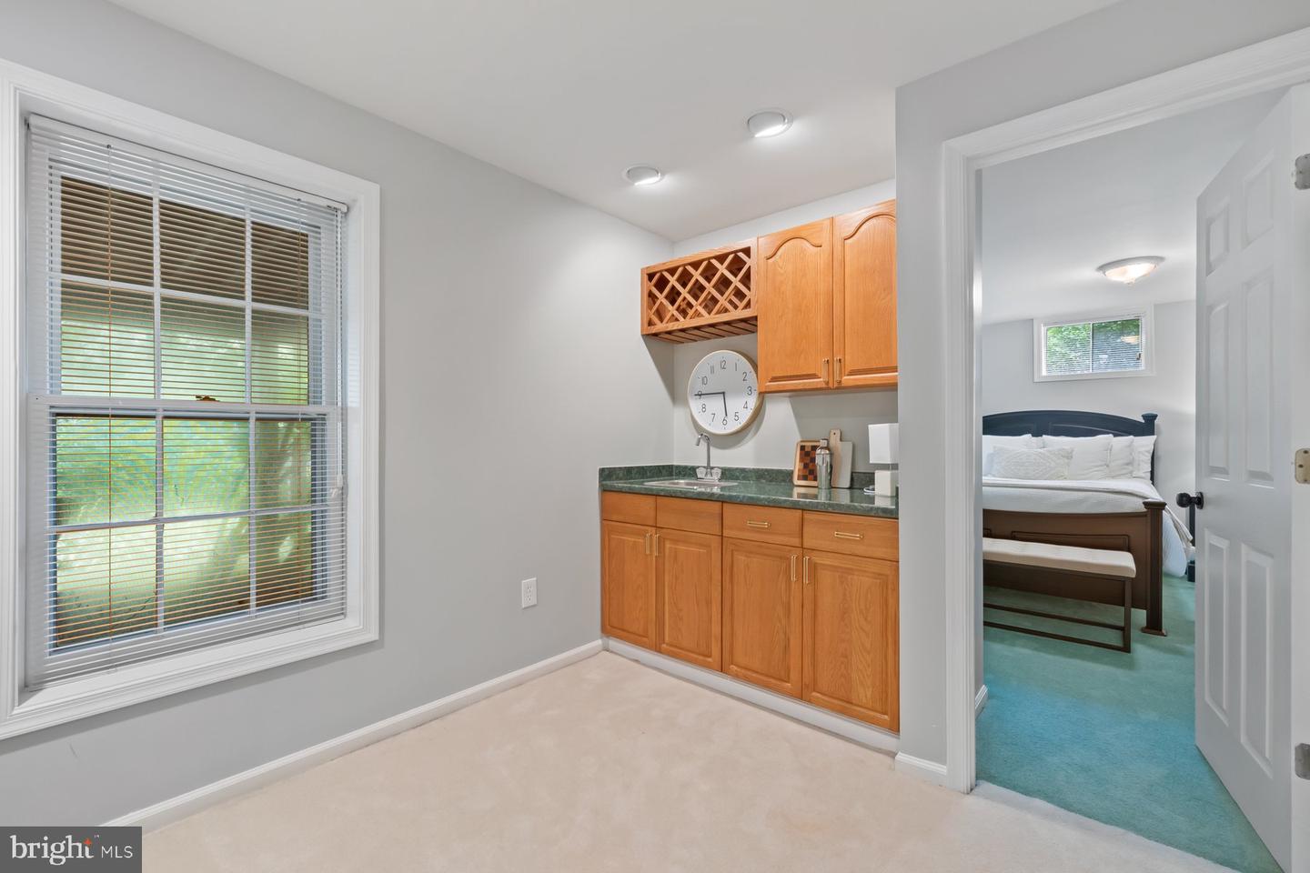 9123 LAKELAND VALLEY CT, SPRINGFIELD, Virginia 22153, 5 Bedrooms Bedrooms, ,3 BathroomsBathrooms,Residential,For sale,9123 LAKELAND VALLEY CT,VAFX2247402 MLS # VAFX2247402