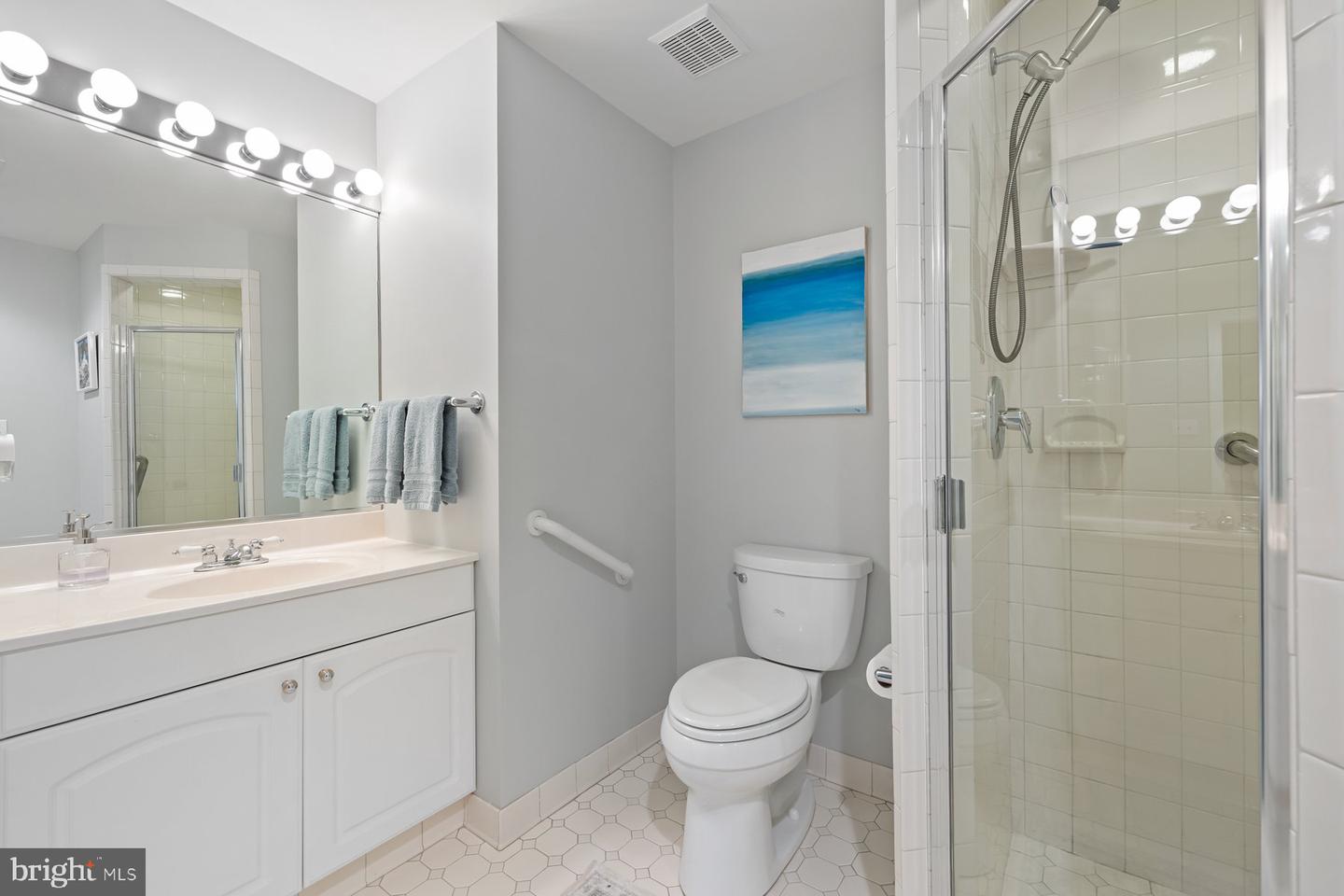 9123 LAKELAND VALLEY CT, SPRINGFIELD, Virginia 22153, 5 Bedrooms Bedrooms, ,3 BathroomsBathrooms,Residential,For sale,9123 LAKELAND VALLEY CT,VAFX2247402 MLS # VAFX2247402