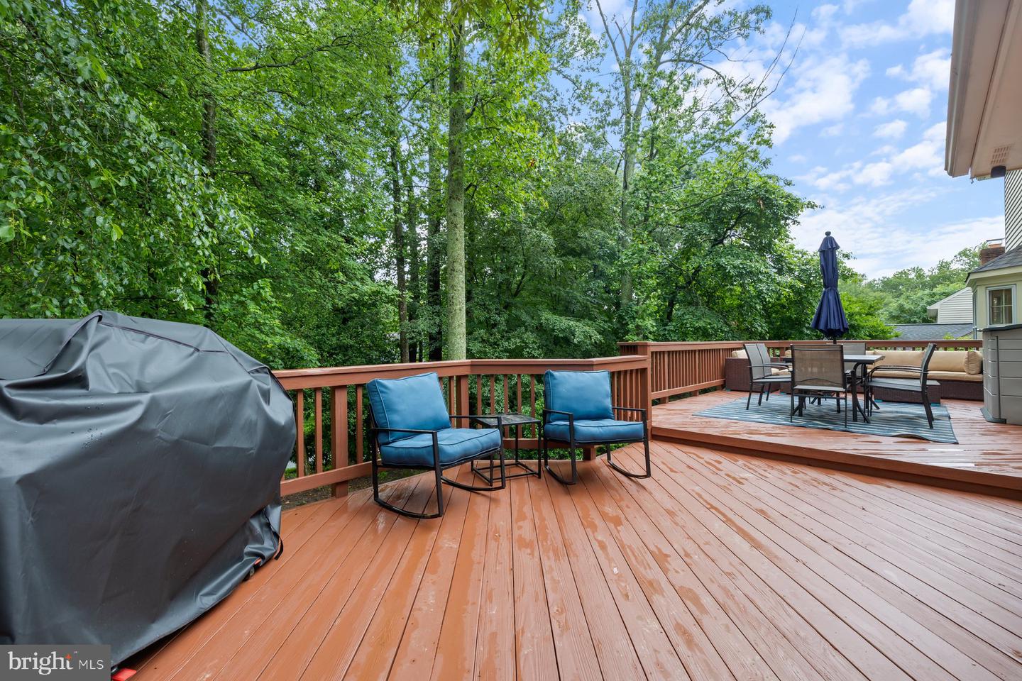 9123 LAKELAND VALLEY CT, SPRINGFIELD, Virginia 22153, 5 Bedrooms Bedrooms, ,3 BathroomsBathrooms,Residential,For sale,9123 LAKELAND VALLEY CT,VAFX2247402 MLS # VAFX2247402