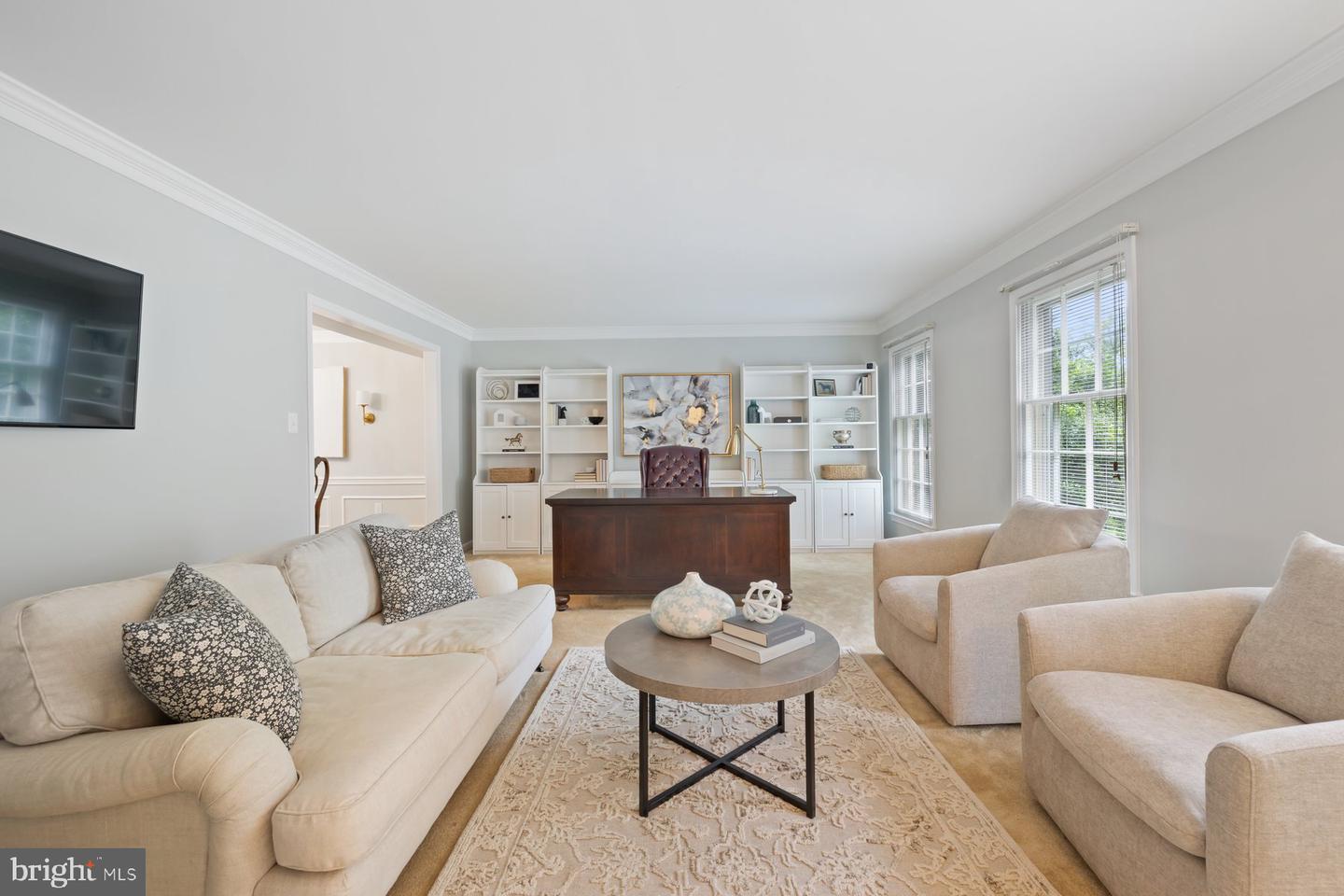 9123 LAKELAND VALLEY CT, SPRINGFIELD, Virginia 22153, 5 Bedrooms Bedrooms, ,3 BathroomsBathrooms,Residential,For sale,9123 LAKELAND VALLEY CT,VAFX2247402 MLS # VAFX2247402