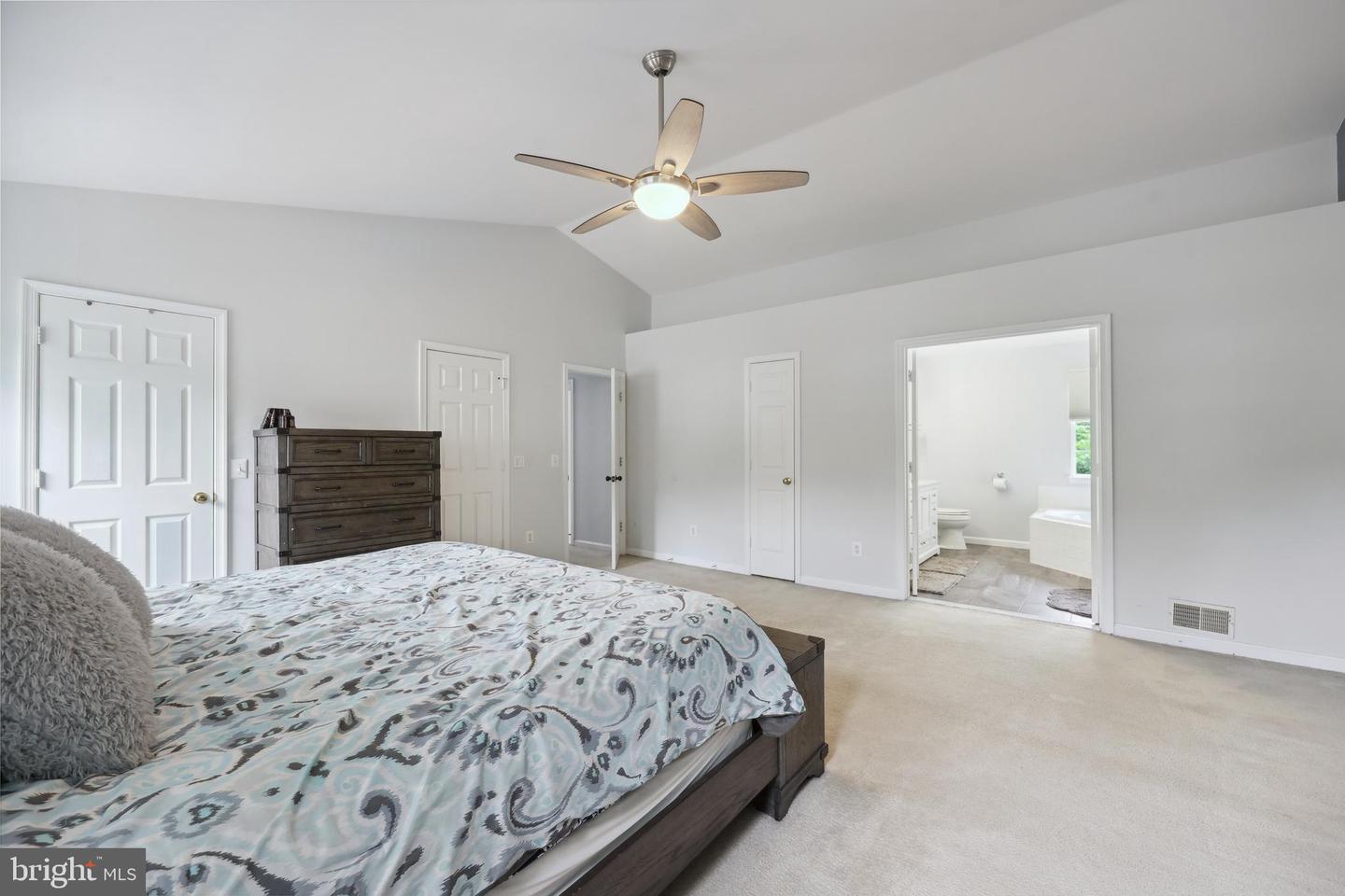 2932 NICELY CT, DUMFRIES, Virginia 22026, 5 Bedrooms Bedrooms, ,3 BathroomsBathrooms,Residential,For sale,2932 NICELY CT,VAPW2097056 MLS # VAPW2097056