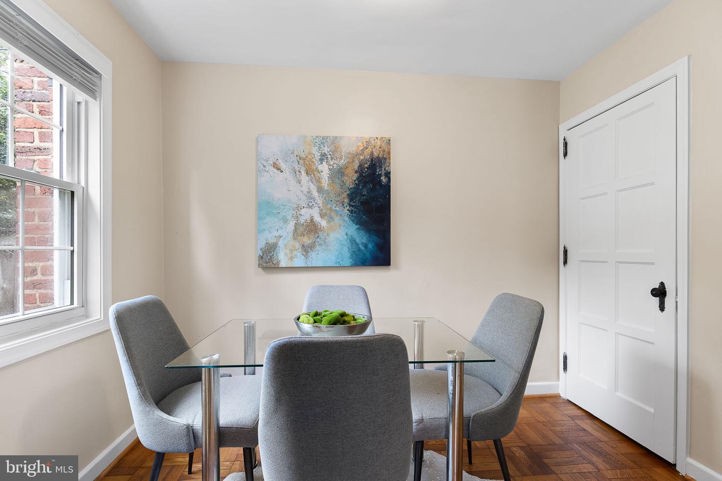 2015 20TH RD N, ARLINGTON, Virginia 22201, 2 Bedrooms Bedrooms, ,2 BathroomsBathrooms,Residential,For sale,2015 20TH RD N,VAAR2059160 MLS # VAAR2059160