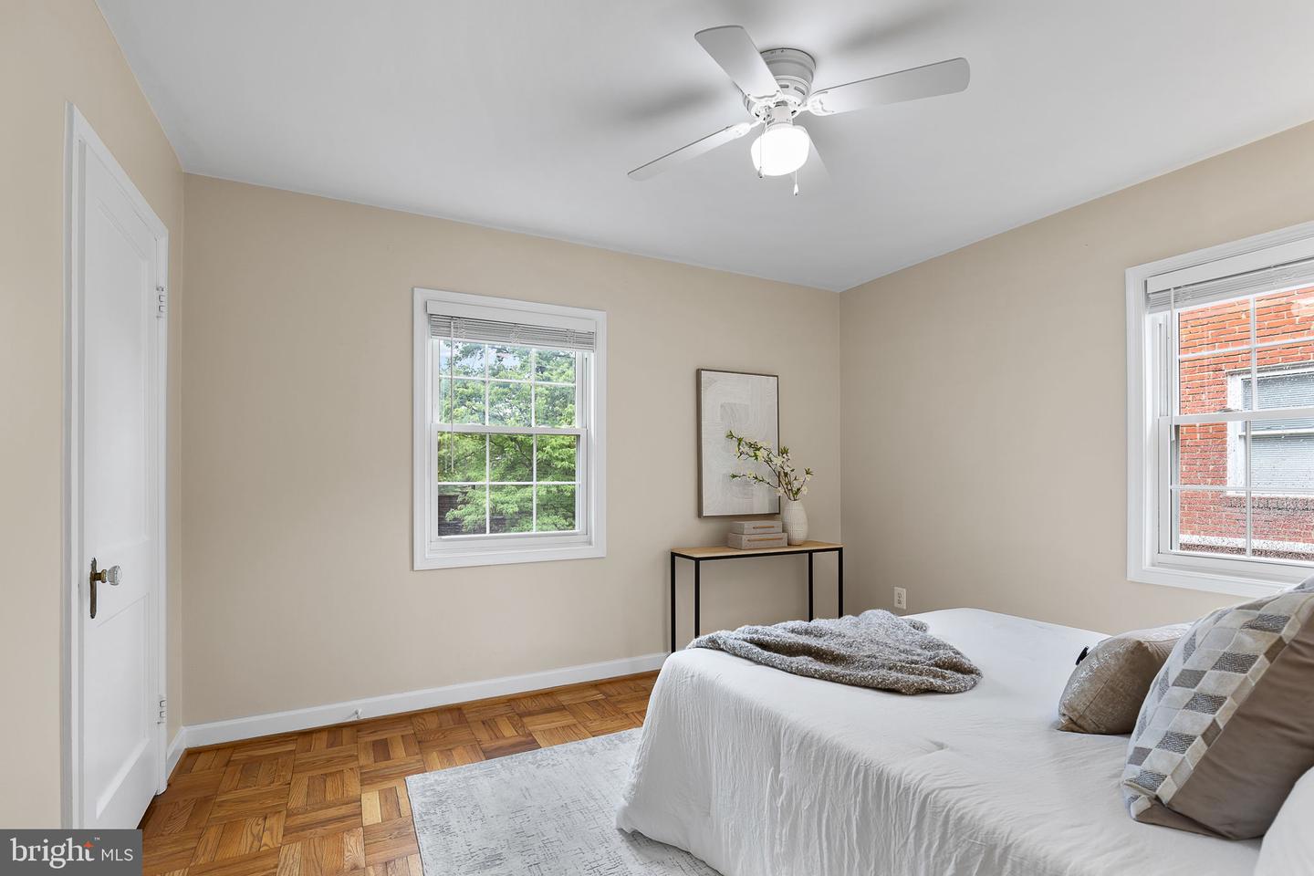 2015 20TH RD N, ARLINGTON, Virginia 22201, 2 Bedrooms Bedrooms, ,2 BathroomsBathrooms,Residential,For sale,2015 20TH RD N,VAAR2059160 MLS # VAAR2059160