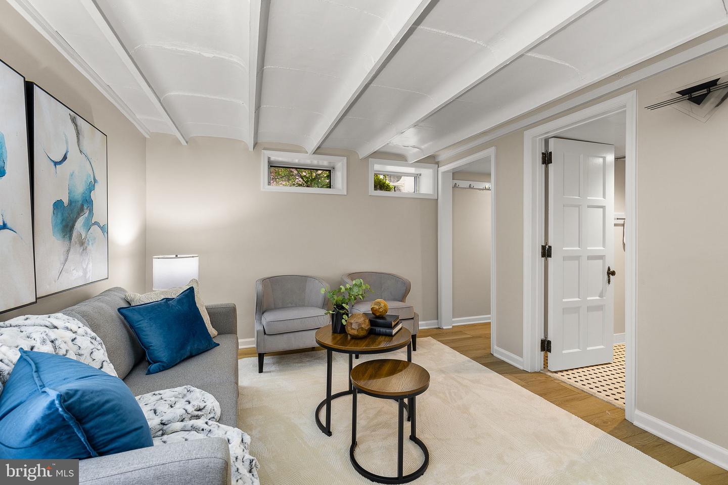 2015 20TH RD N, ARLINGTON, Virginia 22201, 2 Bedrooms Bedrooms, ,2 BathroomsBathrooms,Residential,For sale,2015 20TH RD N,VAAR2059160 MLS # VAAR2059160