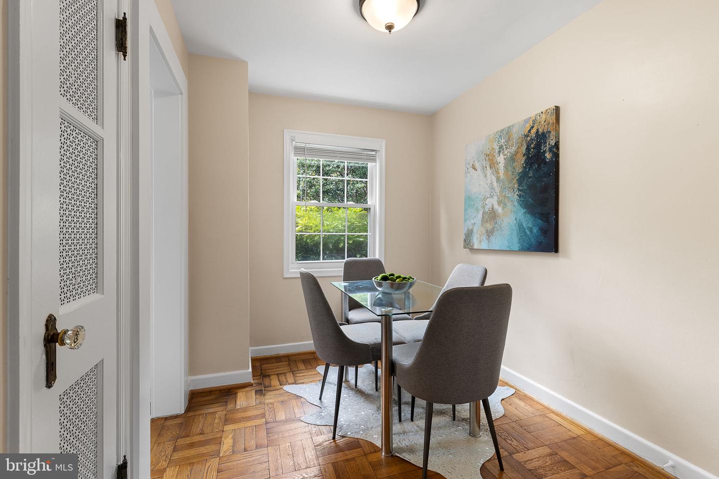 2015 20TH RD N, ARLINGTON, Virginia 22201, 2 Bedrooms Bedrooms, ,2 BathroomsBathrooms,Residential,For sale,2015 20TH RD N,VAAR2059160 MLS # VAAR2059160