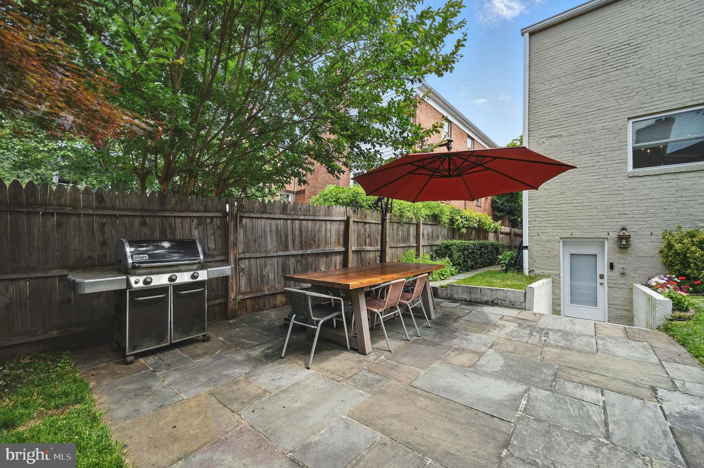 1646 FOXHALL RD NW, WASHINGTON, District Of Columbia 20007, 3 Bedrooms Bedrooms, ,3 BathroomsBathrooms,Residential,For sale,1646 FOXHALL RD NW,DCDC2205622 MLS # DCDC2205622