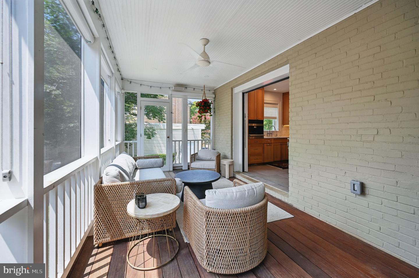 1646 FOXHALL RD NW, WASHINGTON, District Of Columbia 20007, 3 Bedrooms Bedrooms, ,3 BathroomsBathrooms,Residential,For sale,1646 FOXHALL RD NW,DCDC2205622 MLS # DCDC2205622