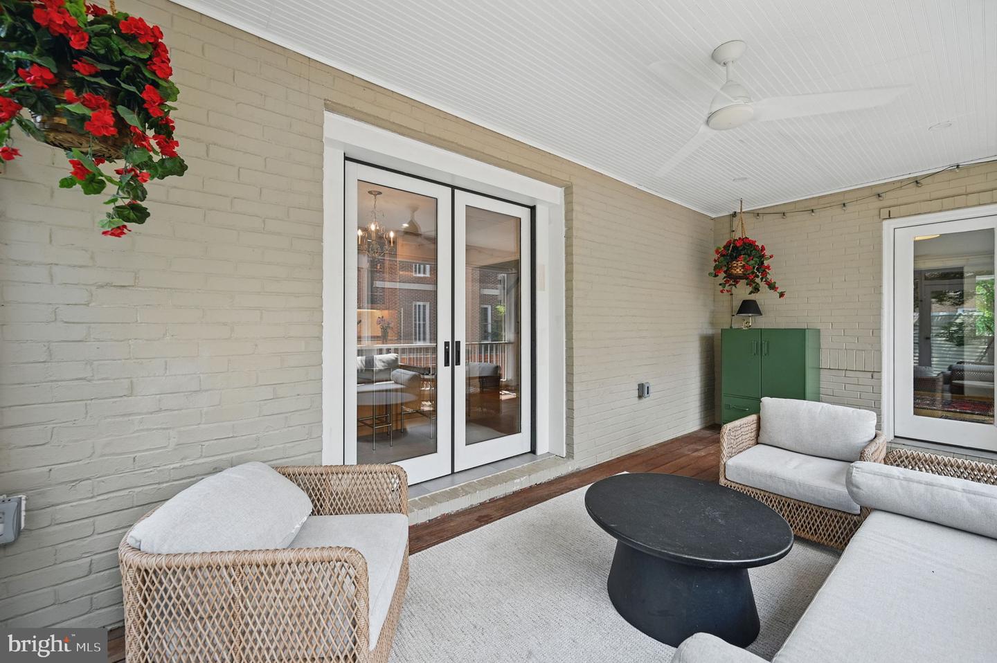 1646 FOXHALL RD NW, WASHINGTON, District Of Columbia 20007, 3 Bedrooms Bedrooms, ,3 BathroomsBathrooms,Residential,For sale,1646 FOXHALL RD NW,DCDC2205622 MLS # DCDC2205622