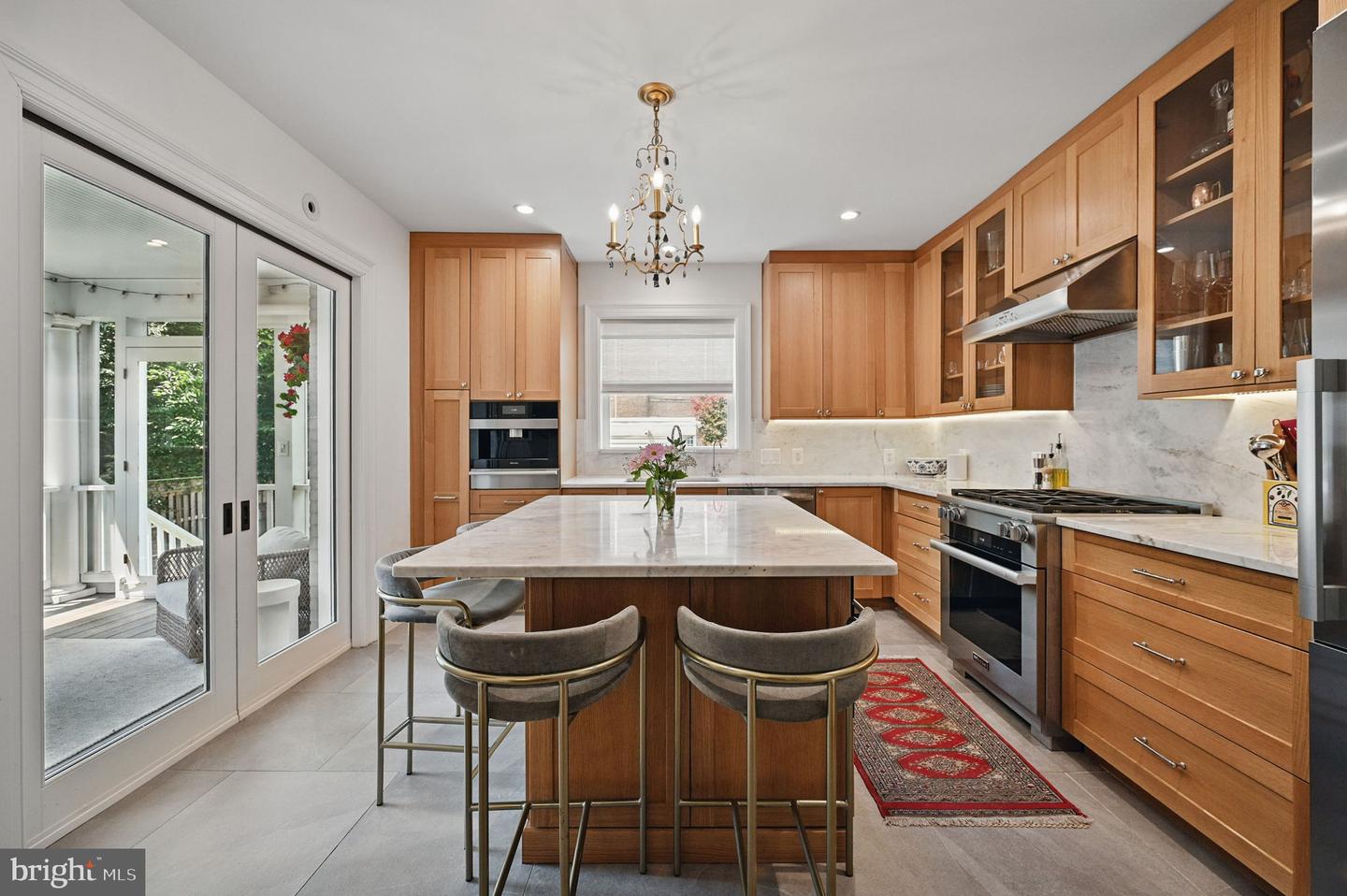 1646 FOXHALL RD NW, WASHINGTON, District Of Columbia 20007, 3 Bedrooms Bedrooms, ,3 BathroomsBathrooms,Residential,For sale,1646 FOXHALL RD NW,DCDC2205622 MLS # DCDC2205622