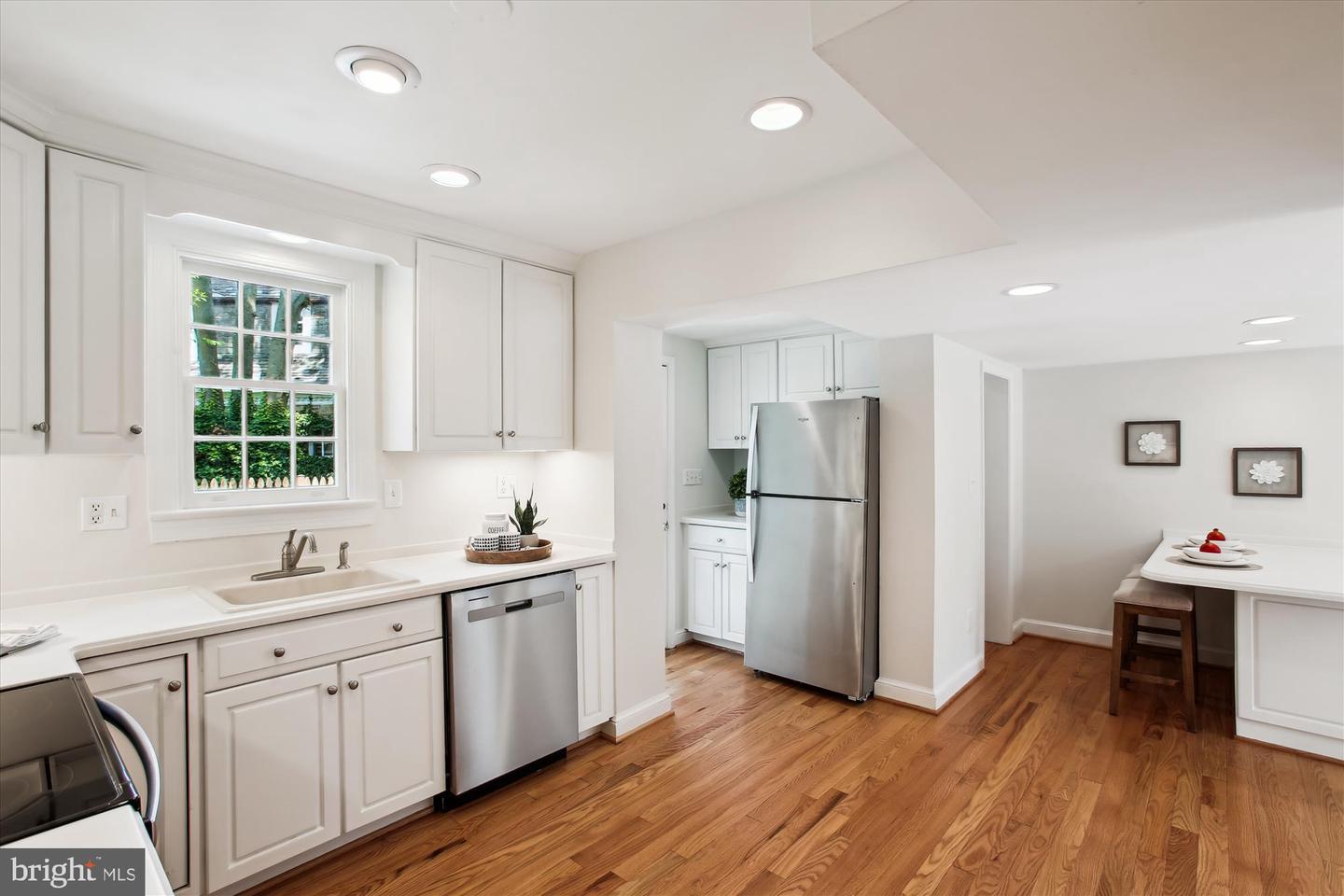 6000 FORT HUNT RD, ALEXANDRIA, Virginia 22307, 3 Bedrooms Bedrooms, ,2 BathroomsBathrooms,Residential,For sale,6000 FORT HUNT RD,VAFX2247356 MLS # VAFX2247356