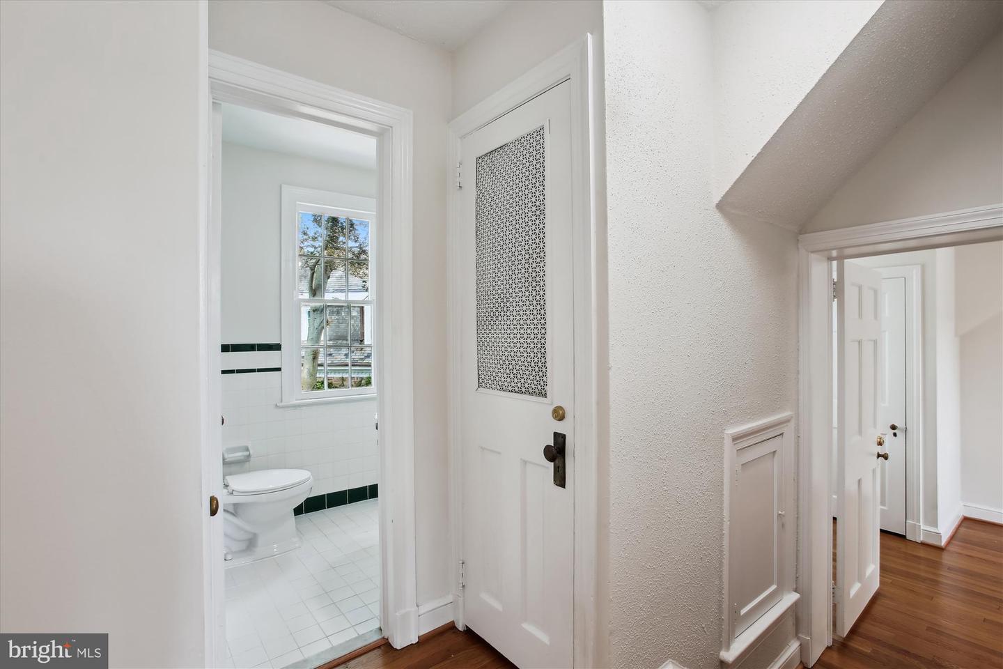 6000 FORT HUNT RD, ALEXANDRIA, Virginia 22307, 3 Bedrooms Bedrooms, ,2 BathroomsBathrooms,Residential,For sale,6000 FORT HUNT RD,VAFX2247356 MLS # VAFX2247356