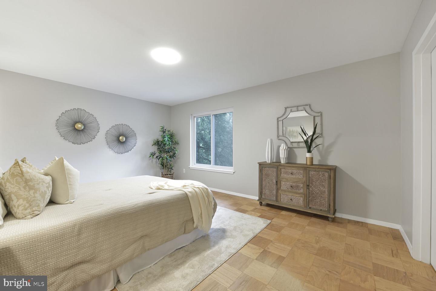 1814 IVY OAK SQ, RESTON, Virginia 20190, 3 Bedrooms Bedrooms, ,2 BathroomsBathrooms,Residential,For sale,1814 IVY OAK SQ,VAFX2247502 MLS # VAFX2247502