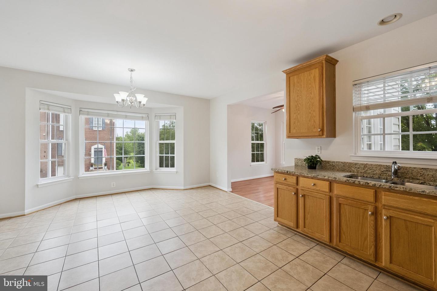 14608 TURARA CT, HAYMARKET, Virginia 20169, 3 Bedrooms Bedrooms, ,2 BathroomsBathrooms,Residential,For sale,14608 TURARA CT,VAPW2097084 MLS # VAPW2097084