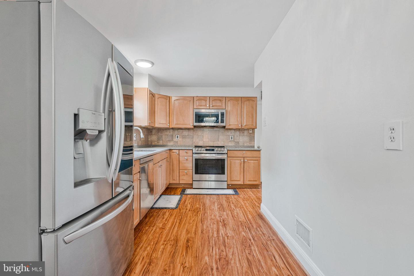 1107 TREESIDE LN, HERNDON, Virginia 20170, 5 Bedrooms Bedrooms, ,2 BathroomsBathrooms,Residential,For sale,1107 TREESIDE LN,VAFX2247662 MLS # VAFX2247662