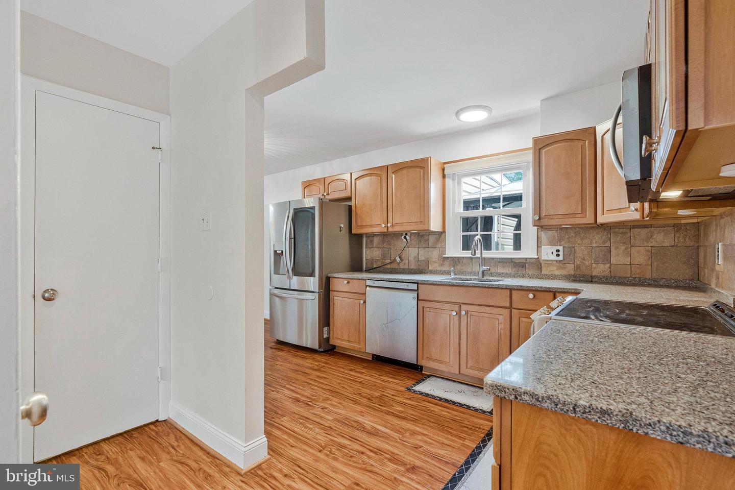 1107 TREESIDE LN, HERNDON, Virginia 20170, 5 Bedrooms Bedrooms, ,2 BathroomsBathrooms,Residential,For sale,1107 TREESIDE LN,VAFX2247662 MLS # VAFX2247662