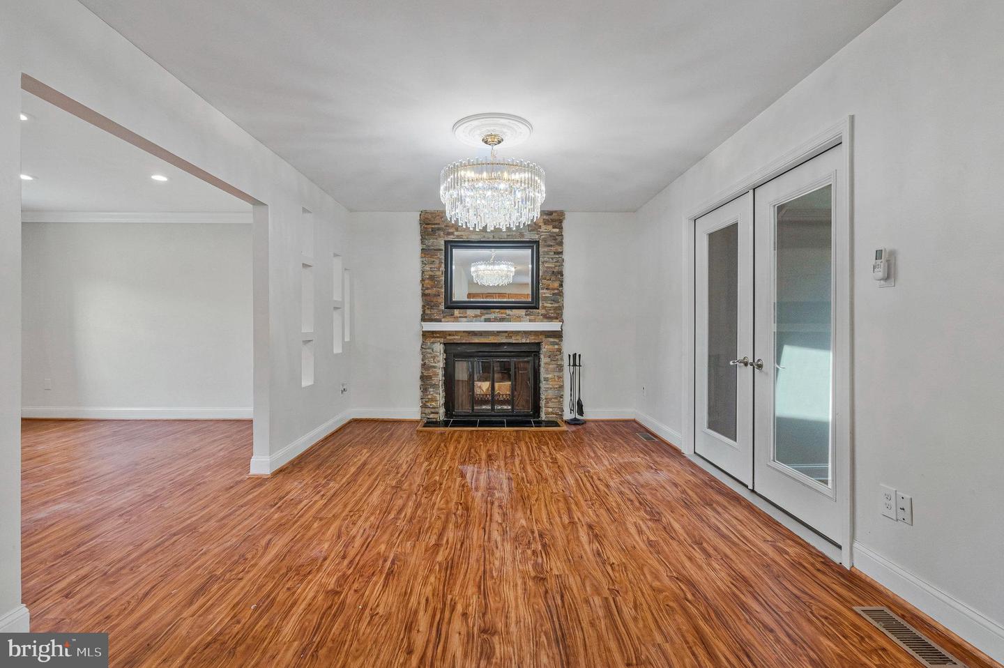 1107 TREESIDE LN, HERNDON, Virginia 20170, 5 Bedrooms Bedrooms, ,2 BathroomsBathrooms,Residential,For sale,1107 TREESIDE LN,VAFX2247662 MLS # VAFX2247662