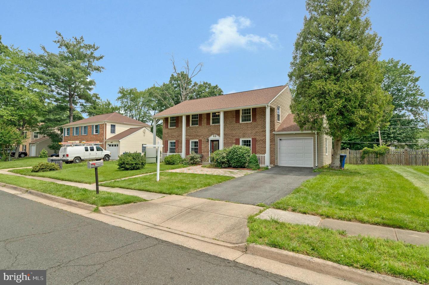 1107 TREESIDE LN, HERNDON, Virginia 20170, 5 Bedrooms Bedrooms, ,2 BathroomsBathrooms,Residential,For sale,1107 TREESIDE LN,VAFX2247662 MLS # VAFX2247662