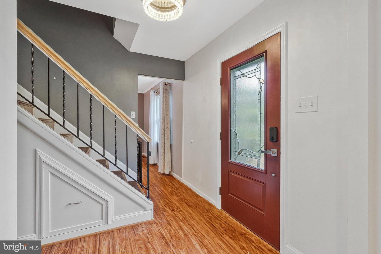 1107 TREESIDE LN, HERNDON, Virginia 20170, 5 Bedrooms Bedrooms, ,2 BathroomsBathrooms,Residential,For sale,1107 TREESIDE LN,VAFX2247662 MLS # VAFX2247662