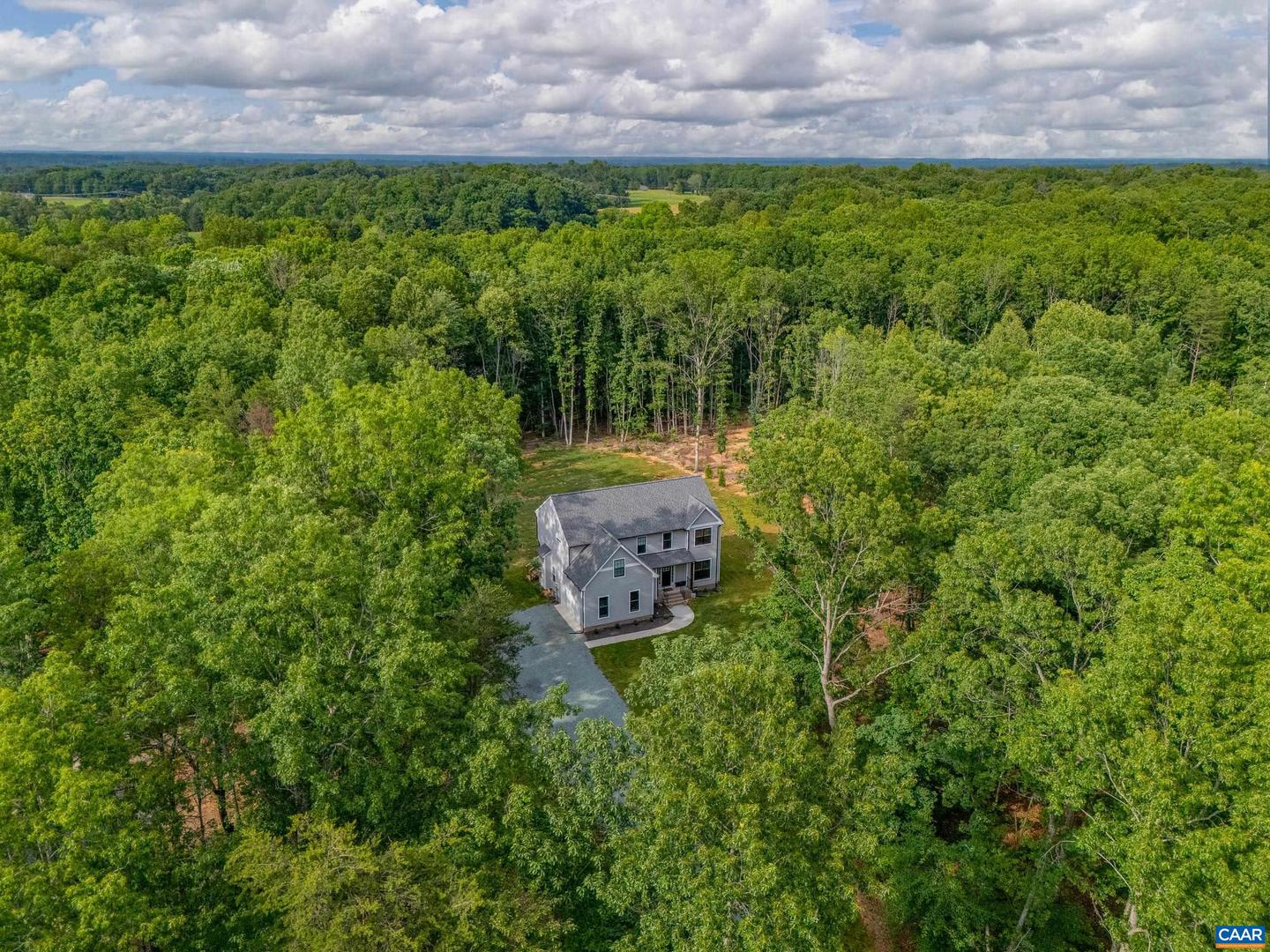 334 FOREST GLEN LN, PALMYRA, Virginia 22963, 4 Bedrooms Bedrooms, ,2 BathroomsBathrooms,Residential,For sale,334 FOREST GLEN LN,665751 MLS # 665751