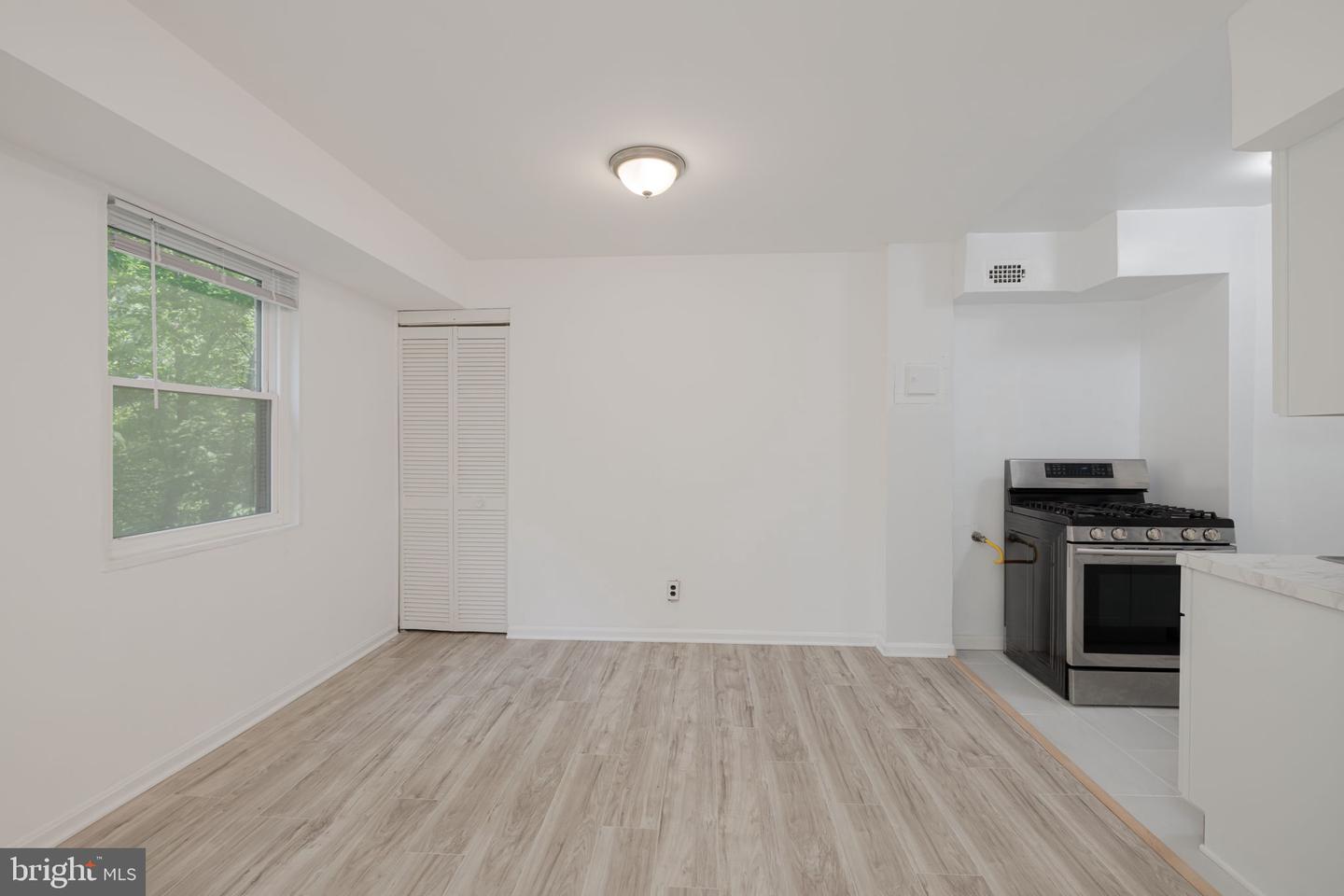 1801 CLYDESDALE PL NW #212, WASHINGTON, District Of Columbia 20009, ,1 BathroomBathrooms,Residential,For sale,1801 CLYDESDALE PL NW #212,DCDC2205906 MLS # DCDC2205906