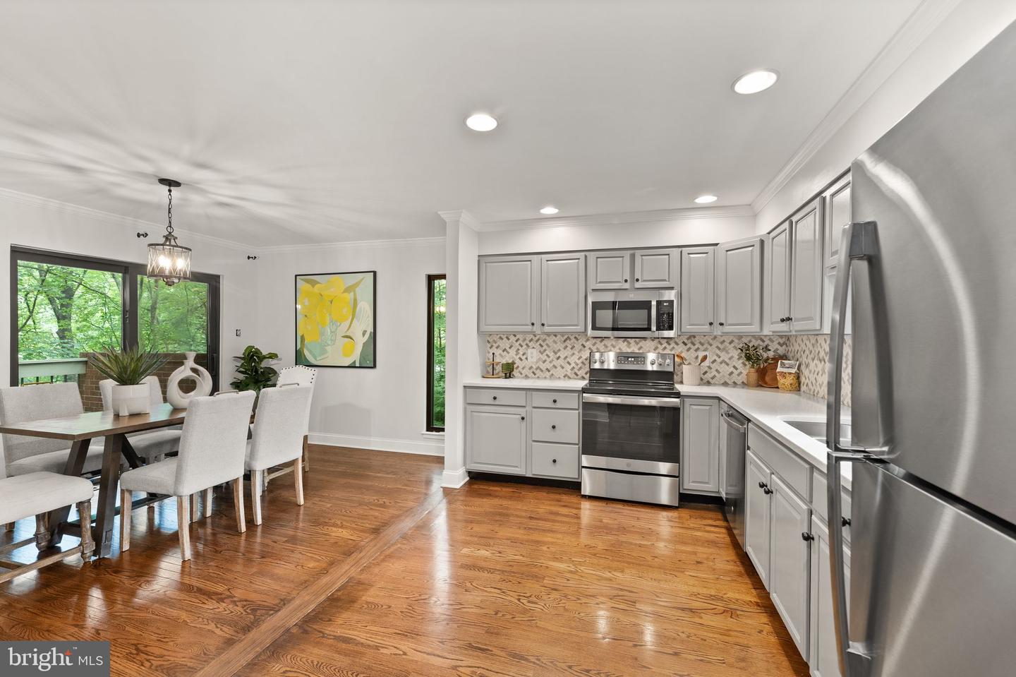 11639 HUNTERS GREEN CT, RESTON, Virginia 20191, 4 Bedrooms Bedrooms, ,3 BathroomsBathrooms,Residential,For sale,11639 HUNTERS GREEN CT,VAFX2247686 MLS # VAFX2247686