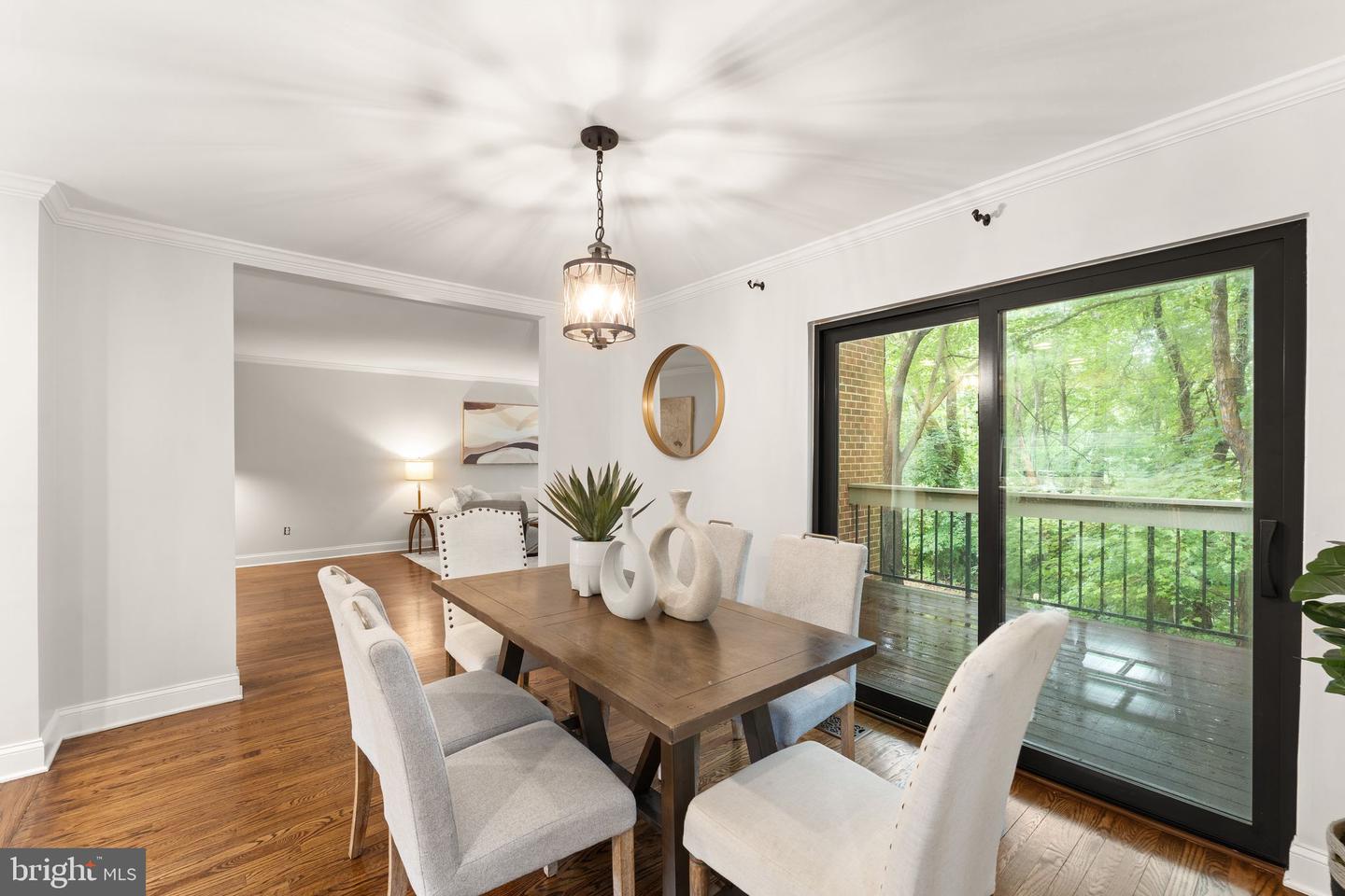 11639 HUNTERS GREEN CT, RESTON, Virginia 20191, 4 Bedrooms Bedrooms, ,3 BathroomsBathrooms,Residential,For sale,11639 HUNTERS GREEN CT,VAFX2247686 MLS # VAFX2247686