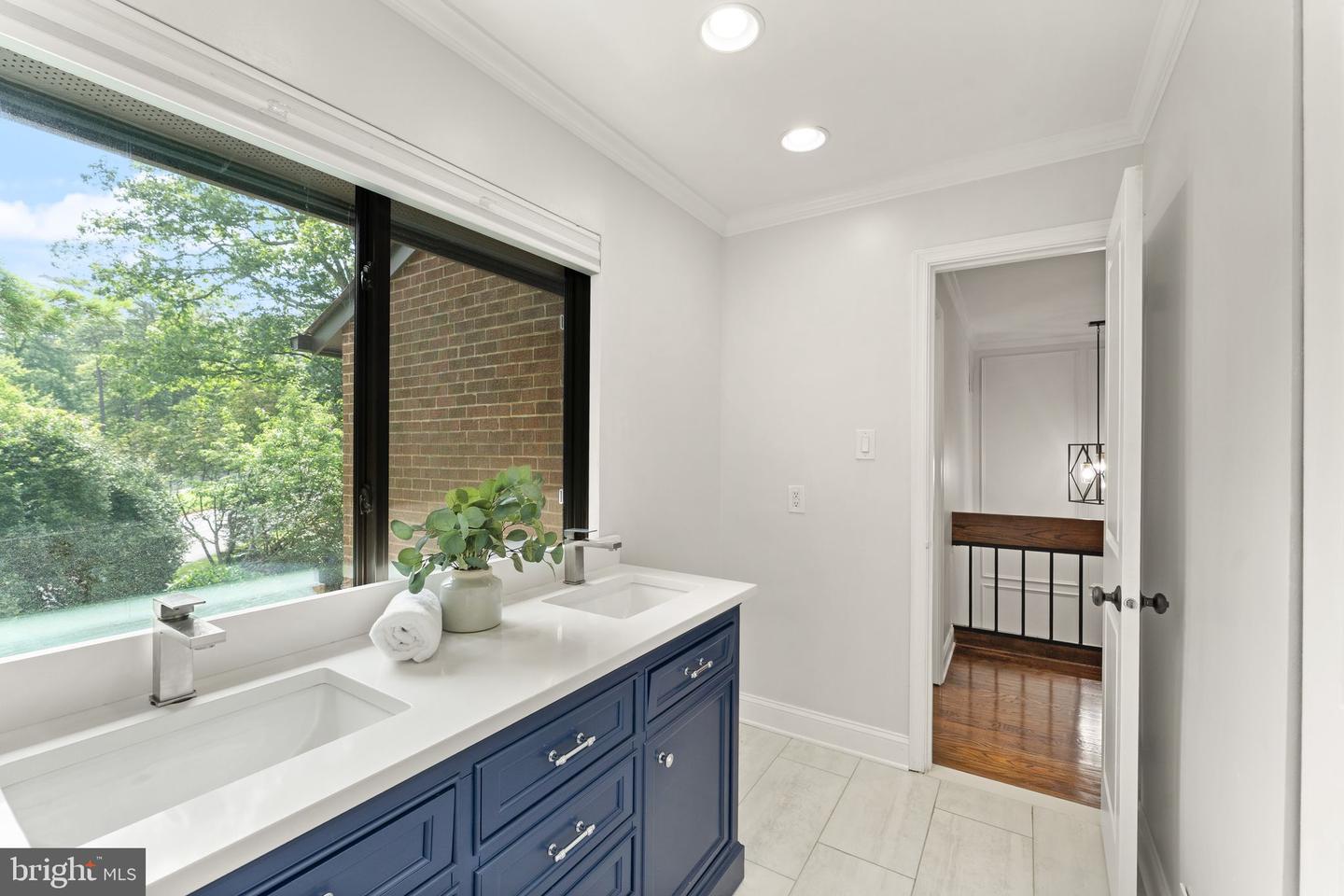 11639 HUNTERS GREEN CT, RESTON, Virginia 20191, 4 Bedrooms Bedrooms, ,3 BathroomsBathrooms,Residential,For sale,11639 HUNTERS GREEN CT,VAFX2247686 MLS # VAFX2247686