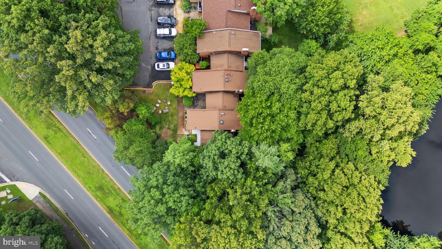 11639 HUNTERS GREEN CT, RESTON, Virginia 20191, 4 Bedrooms Bedrooms, ,3 BathroomsBathrooms,Residential,For sale,11639 HUNTERS GREEN CT,VAFX2247686 MLS # VAFX2247686