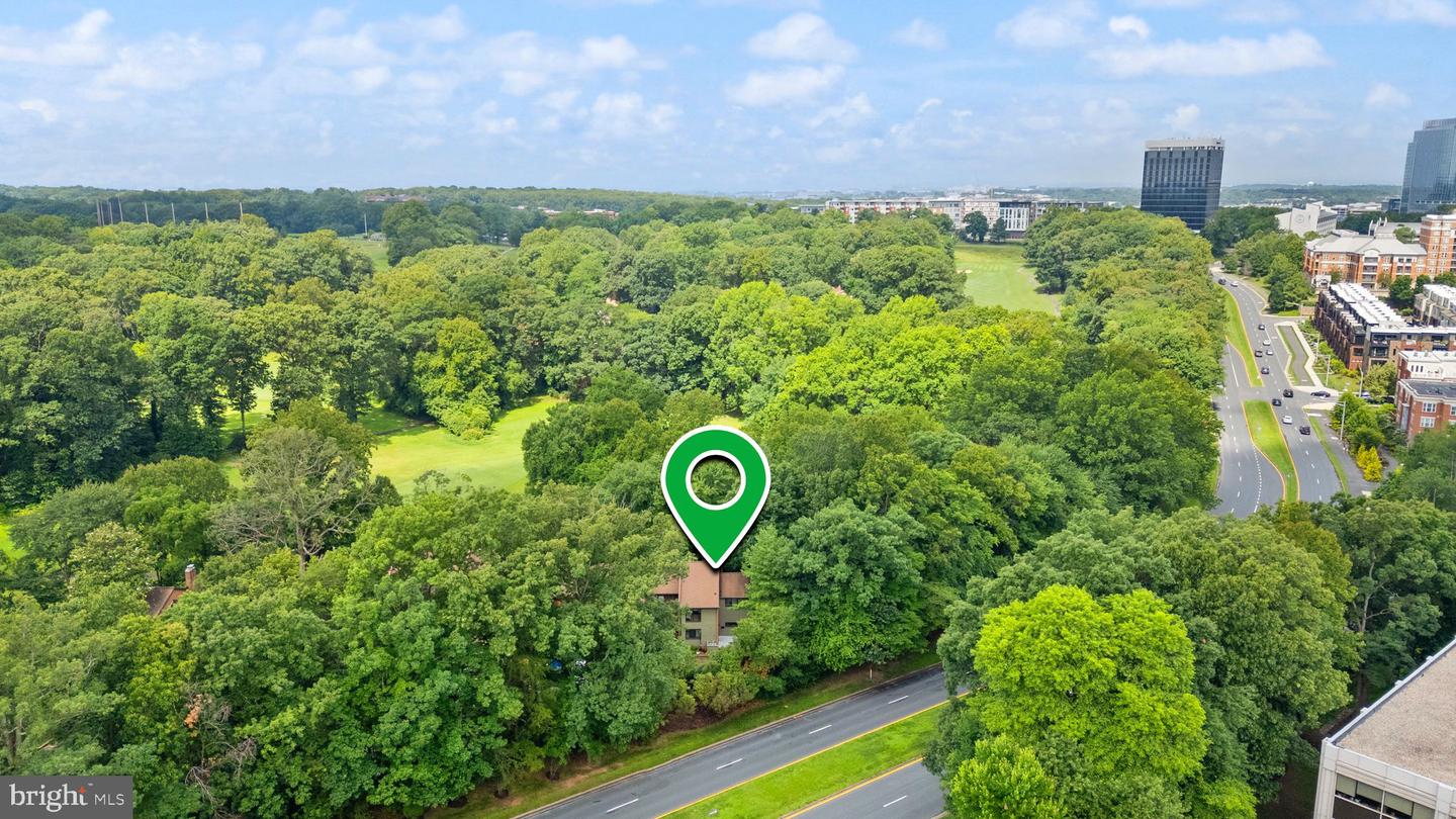 11639 HUNTERS GREEN CT, RESTON, Virginia 20191, 4 Bedrooms Bedrooms, ,3 BathroomsBathrooms,Residential,For sale,11639 HUNTERS GREEN CT,VAFX2247686 MLS # VAFX2247686