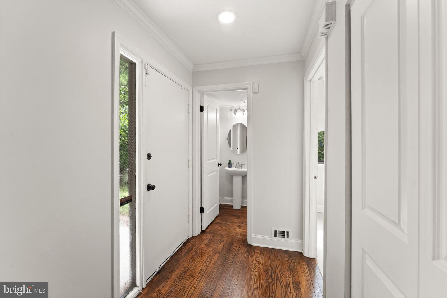 11639 HUNTERS GREEN CT, RESTON, Virginia 20191, 4 Bedrooms Bedrooms, ,3 BathroomsBathrooms,Residential,For sale,11639 HUNTERS GREEN CT,VAFX2247686 MLS # VAFX2247686