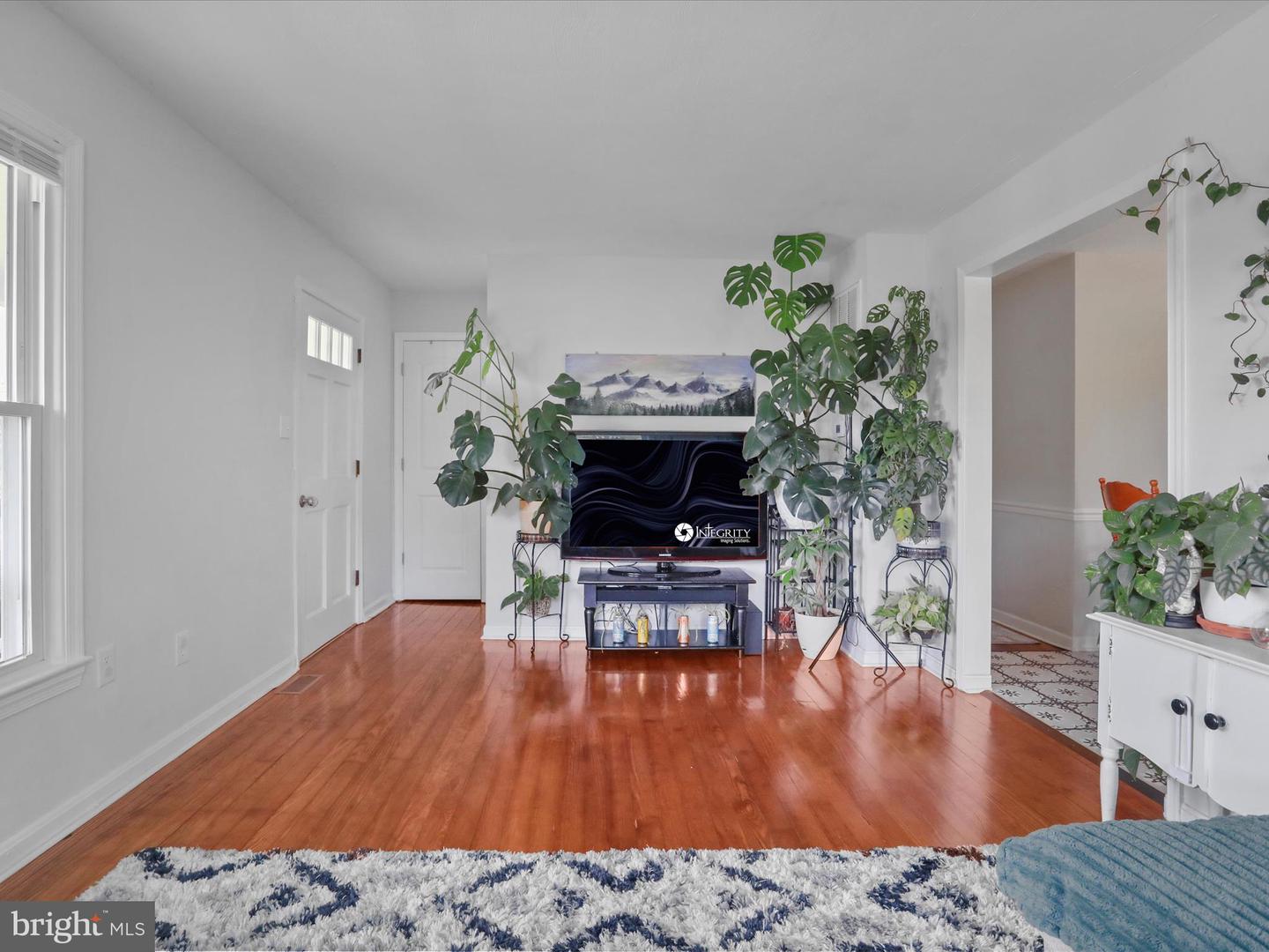 37 AND 41 HEADWATERS RD, CHESTER GAP, Virginia 22623, 5 Bedrooms Bedrooms, ,4 BathroomsBathrooms,Residential,For sale,37 AND 41 HEADWATERS RD,VARP2002142 MLS # VARP2002142