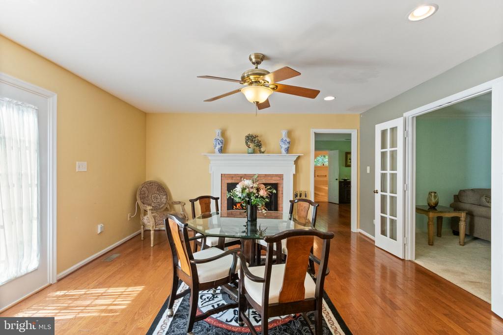 8107 WATERFORD DR, SPOTSYLVANIA, Virginia 22551, 5 Bedrooms Bedrooms, ,4 BathroomsBathrooms,Residential,8107 WATERFORD DR,VASP2034038 MLS # VASP2034038