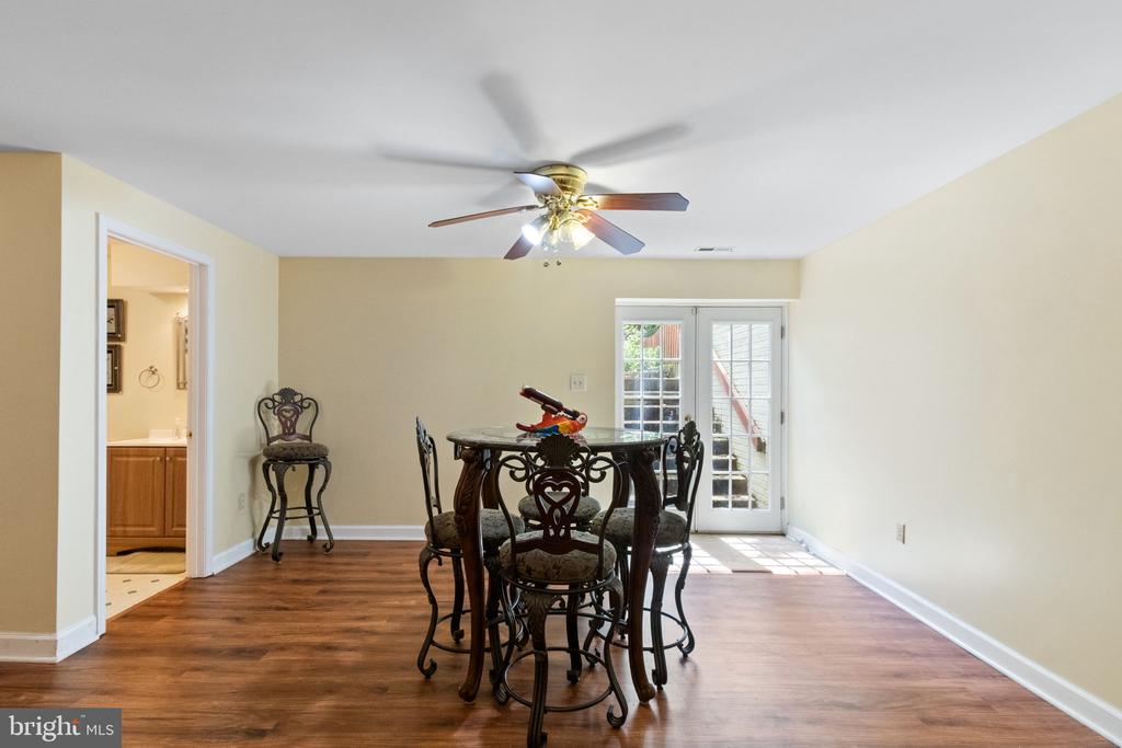 8107 WATERFORD DR, SPOTSYLVANIA, Virginia 22551, 5 Bedrooms Bedrooms, ,4 BathroomsBathrooms,Residential,8107 WATERFORD DR,VASP2034038 MLS # VASP2034038