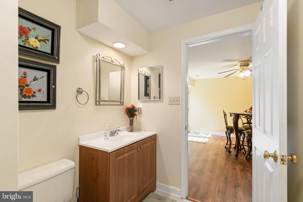8107 WATERFORD DR, SPOTSYLVANIA, Virginia 22551, 5 Bedrooms Bedrooms, ,4 BathroomsBathrooms,Residential,8107 WATERFORD DR,VASP2034038 MLS # VASP2034038
