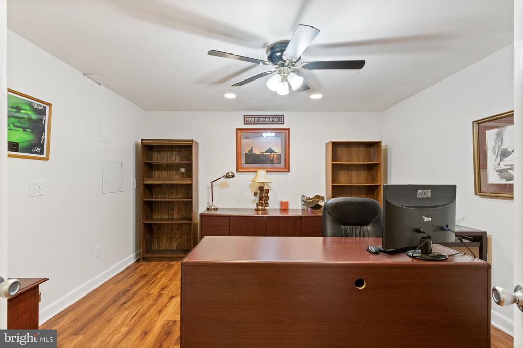 8107 WATERFORD DR, SPOTSYLVANIA, Virginia 22551, 5 Bedrooms Bedrooms, ,4 BathroomsBathrooms,Residential,8107 WATERFORD DR,VASP2034038 MLS # VASP2034038