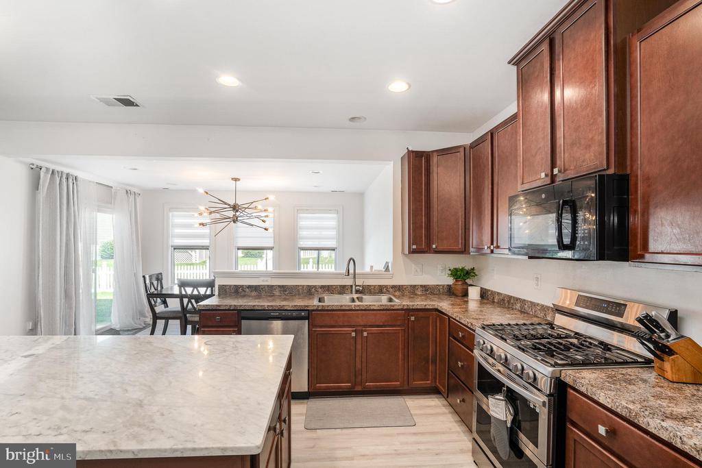 9523 FALL HAVEN RD, FREDERICKSBURG, Virginia 22407, 4 Bedrooms Bedrooms, ,2 BathroomsBathrooms,Residential,9523 FALL HAVEN RD,VASP2034086 MLS # VASP2034086