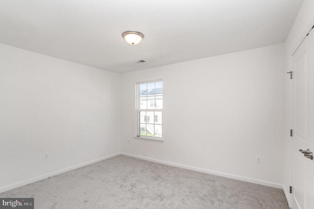 9523 FALL HAVEN RD, FREDERICKSBURG, Virginia 22407, 4 Bedrooms Bedrooms, ,2 BathroomsBathrooms,Residential,9523 FALL HAVEN RD,VASP2034086 MLS # VASP2034086