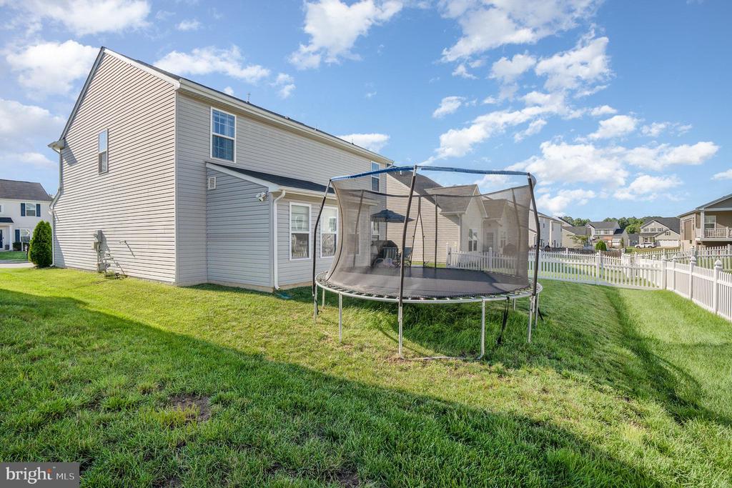 9523 FALL HAVEN RD, FREDERICKSBURG, Virginia 22407, 4 Bedrooms Bedrooms, ,2 BathroomsBathrooms,Residential,9523 FALL HAVEN RD,VASP2034086 MLS # VASP2034086