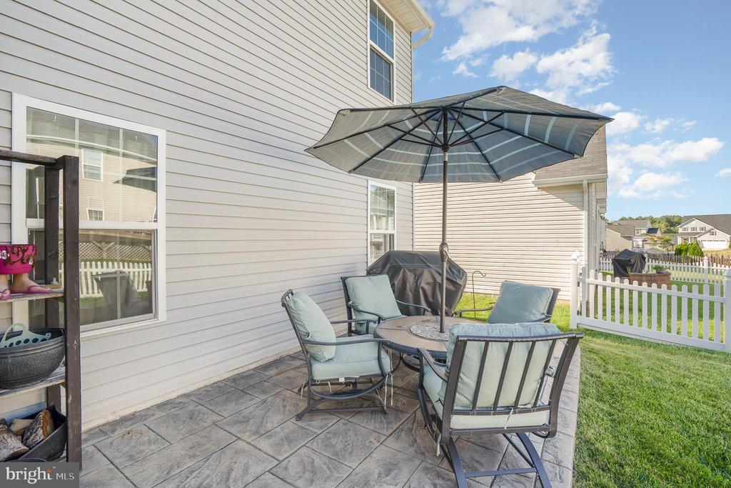 9523 FALL HAVEN RD, FREDERICKSBURG, Virginia 22407, 4 Bedrooms Bedrooms, ,2 BathroomsBathrooms,Residential,9523 FALL HAVEN RD,VASP2034086 MLS # VASP2034086