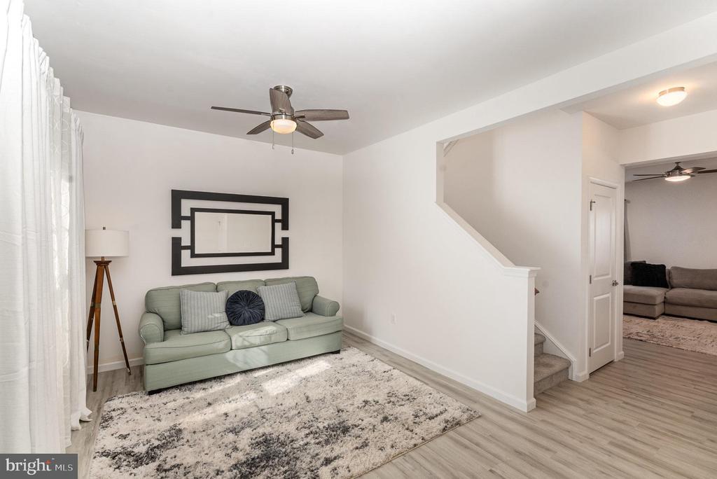 9523 FALL HAVEN RD, FREDERICKSBURG, Virginia 22407, 4 Bedrooms Bedrooms, ,2 BathroomsBathrooms,Residential,9523 FALL HAVEN RD,VASP2034086 MLS # VASP2034086