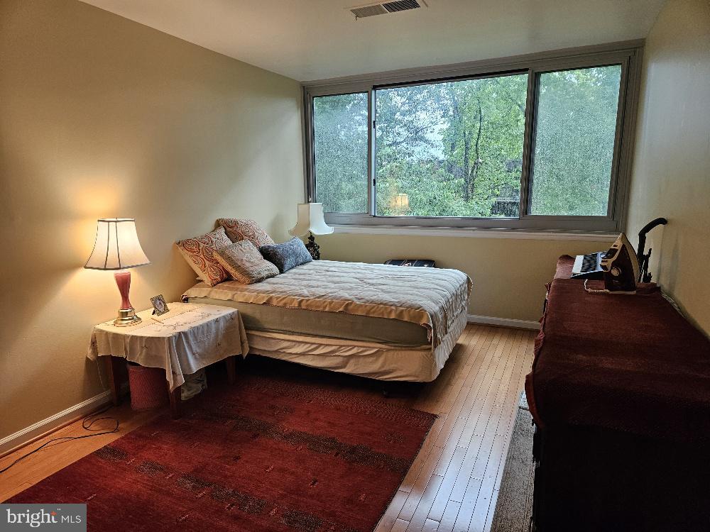 4420 BRIARWOOD CT N #24, ANNANDALE, Virginia 22003, 1 Bedroom Bedrooms, ,1 BathroomBathrooms,Residential,For sale,4420 BRIARWOOD CT N #24,VAFX2247858 MLS # VAFX2247858